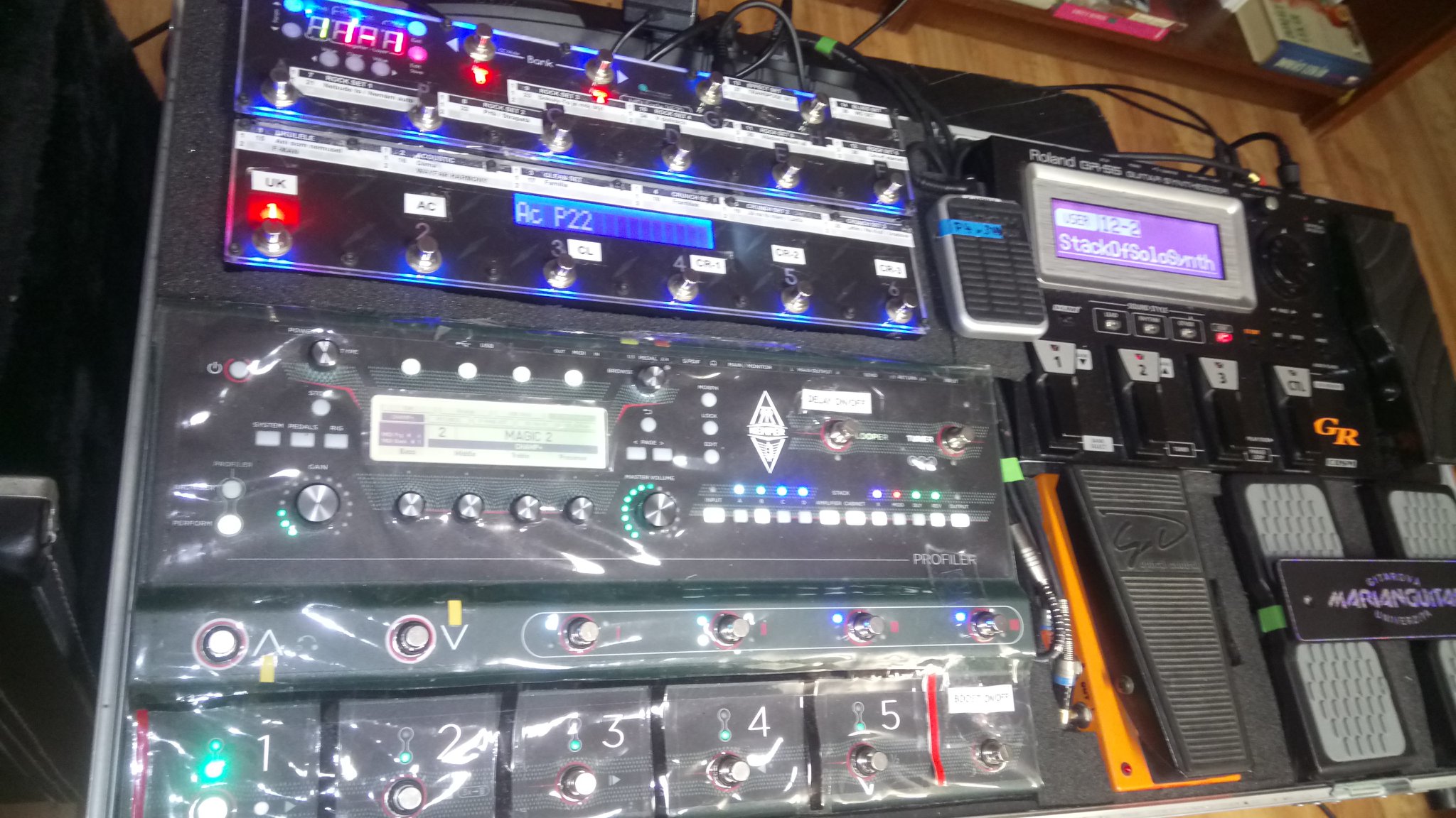 https://new.mojagitara.com/wp-content/uploads/2020/06/pedalboard-kemepe-gr55-midiforte.jpg